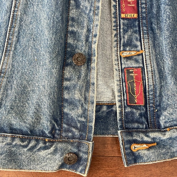 Vintage Fission Denim Jacket - Picture 2 of 7